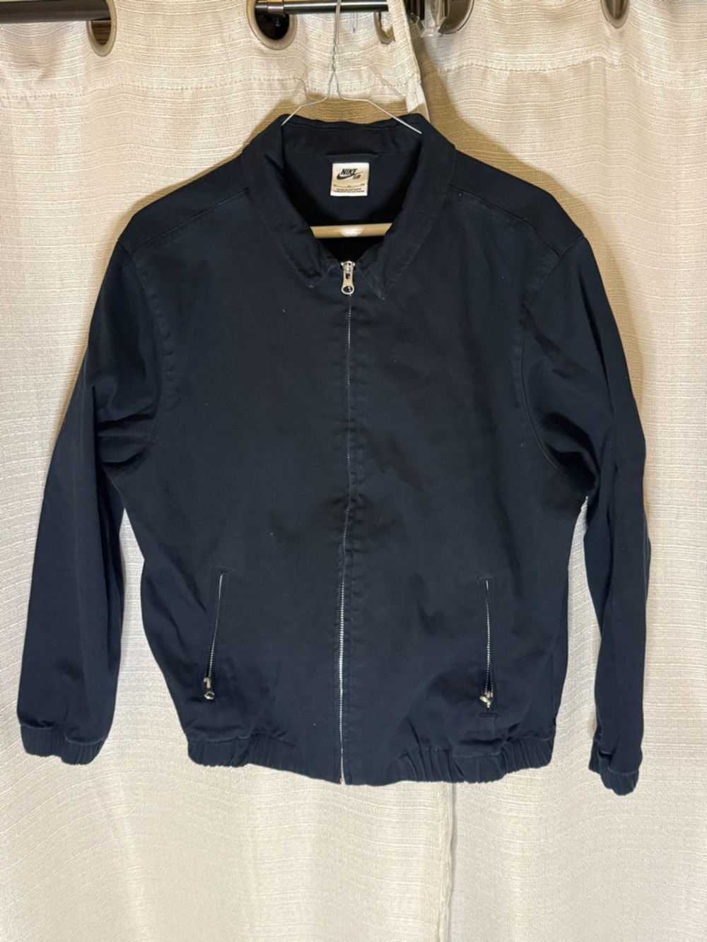 Nike Black Men's Zip-Up Bomber Jacket kids size